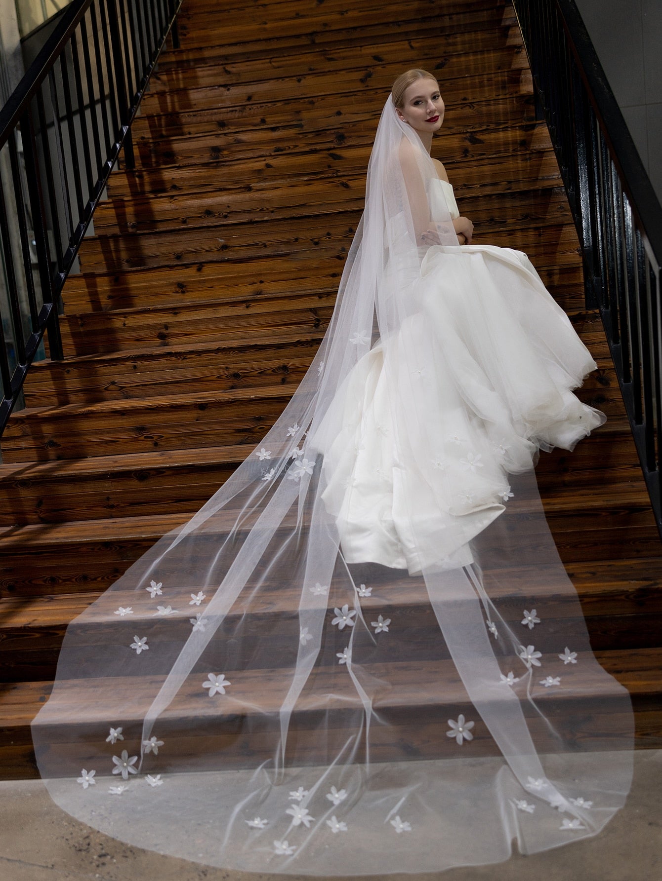 Flower Decor Bridal Veil