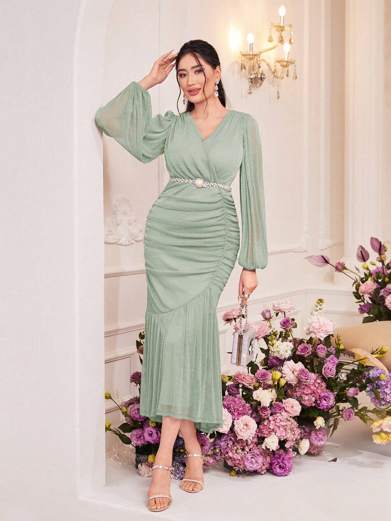 Modely Lantern Sleeve Pleated Bodycon Dress