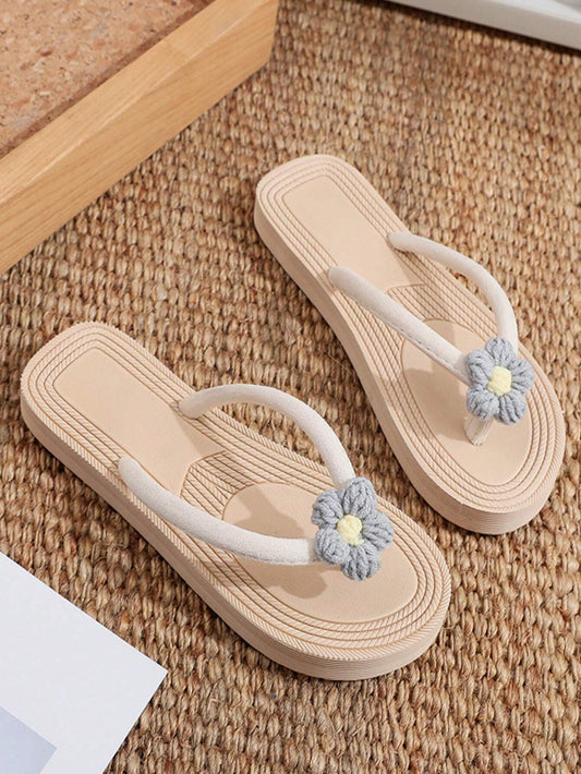 Flat Flip Flops In Beige