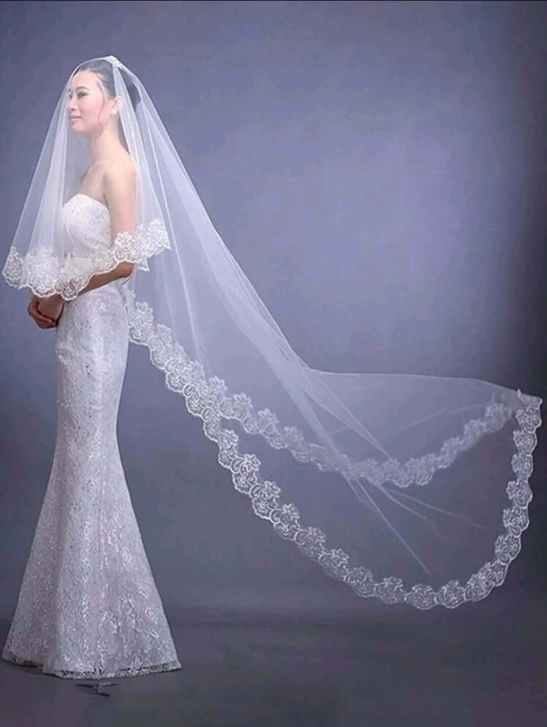 1.5m Lace Edged Veil With Flower Lace