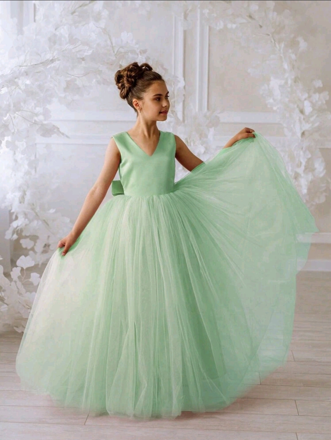 Mint Green Girl's Bowknot V-Neck Princess Dress