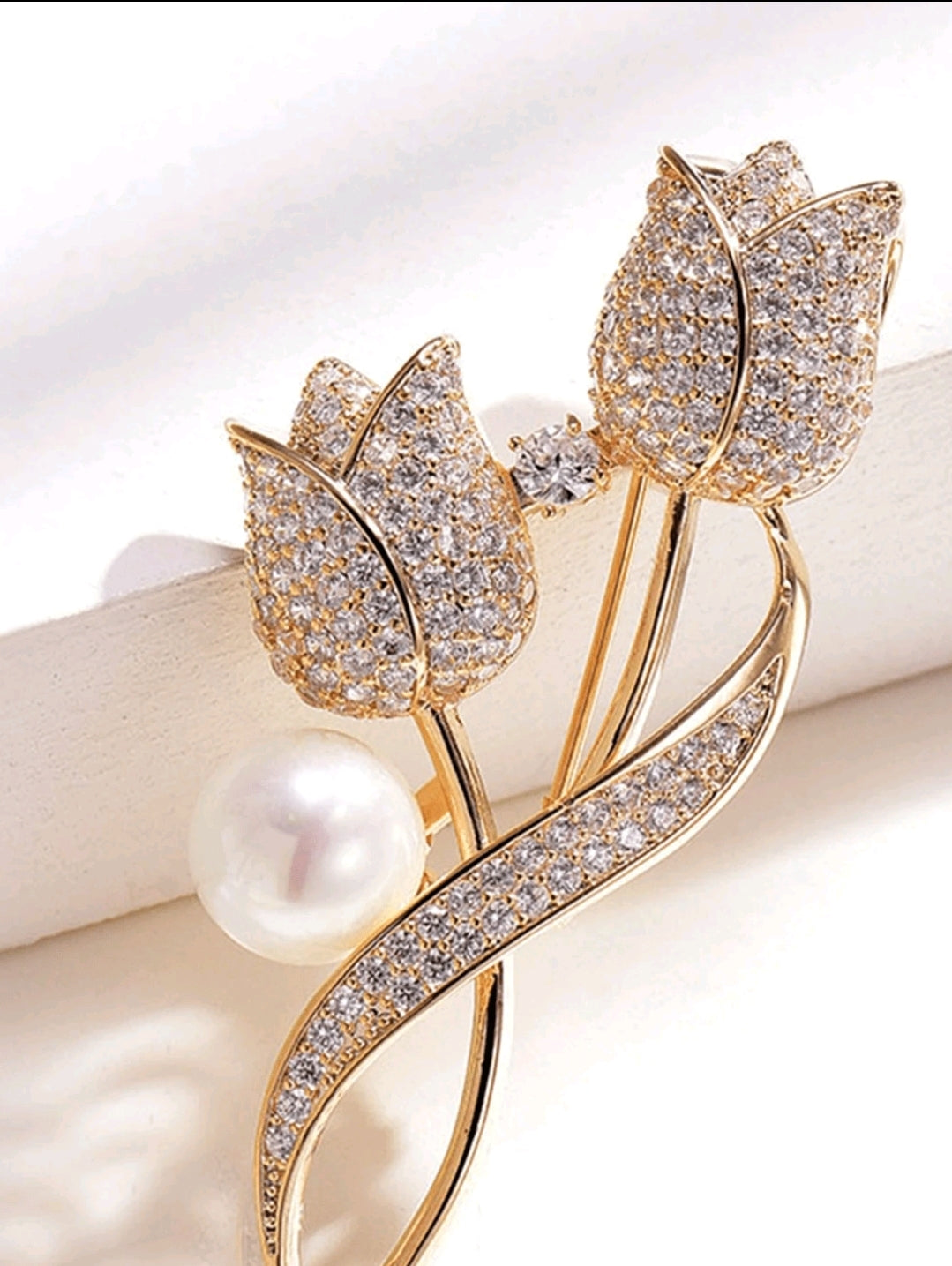 Bohemian Style Tulip Shape Brooch