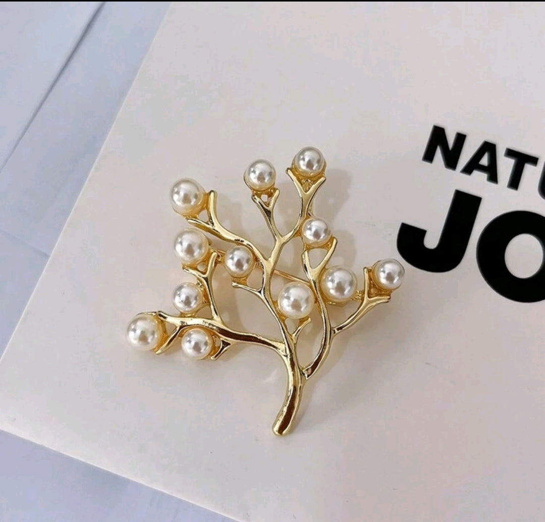 Faux Pearl Tree Brooch