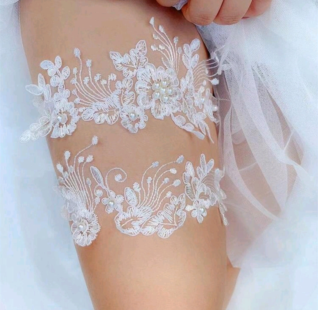 White Set Garter Lace Embroidery Floral Garter