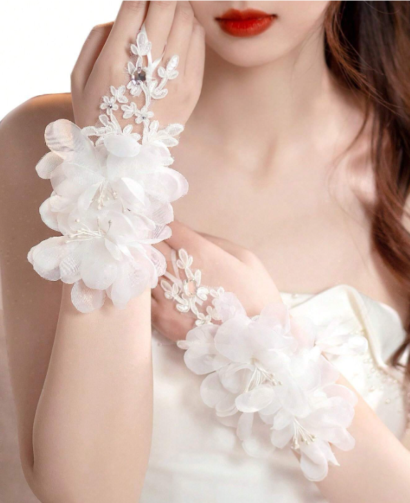 Lace Flower Short Gloves