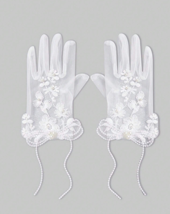 Luxury Bridal Gloves With Pearls