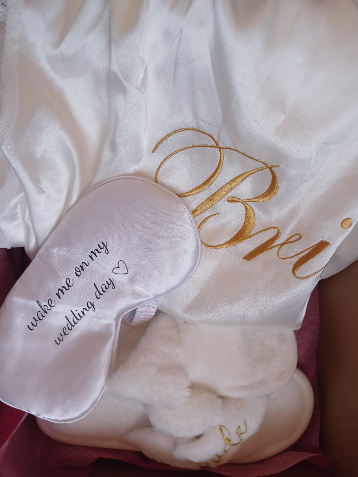 Bride Robe Slipper Mask Box