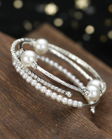 Rhinestone & Faux Pearl Decor Bridal Bracelet