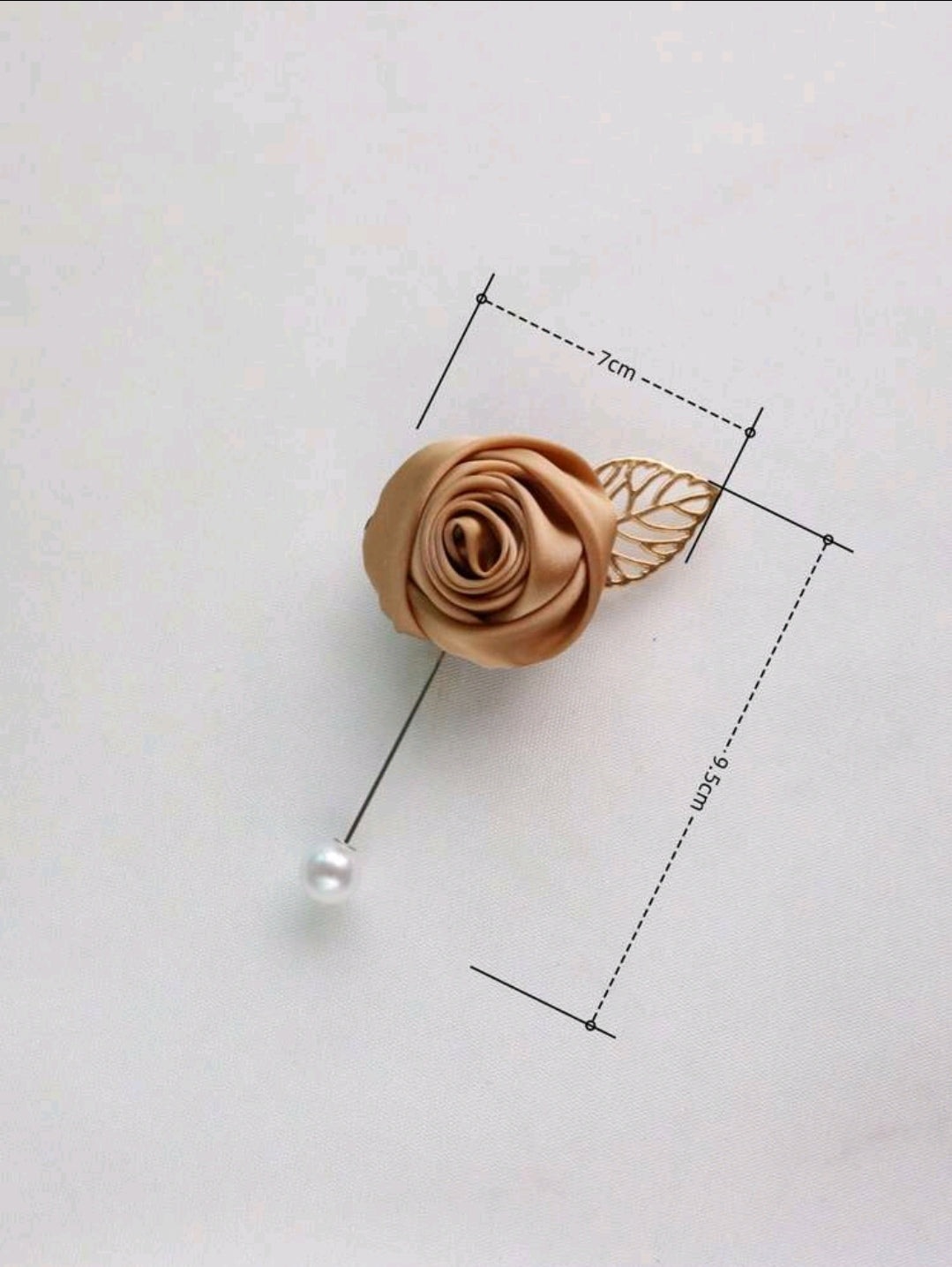 Champagne Rose Single Needle Boutonniere