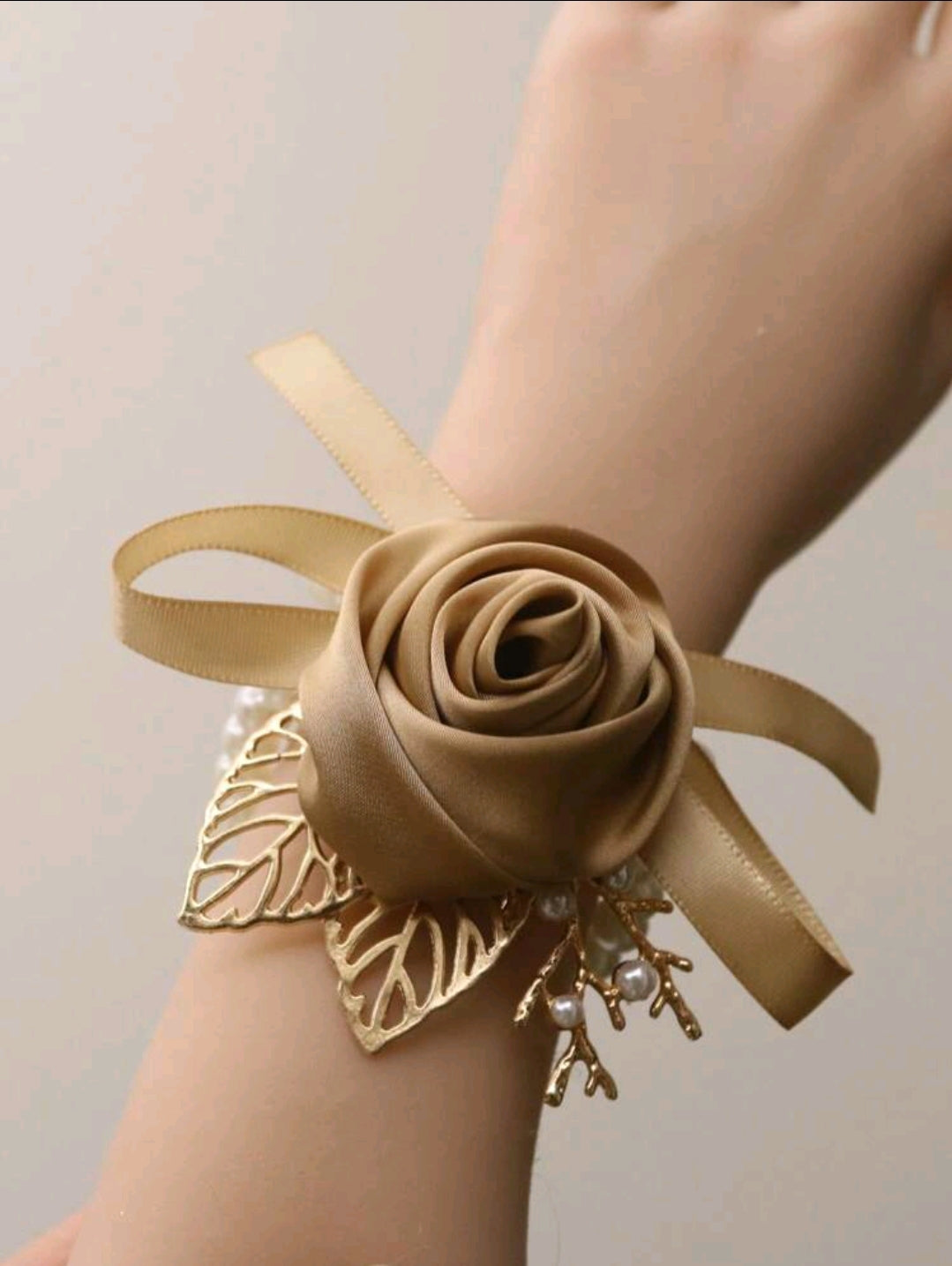 Korean Style Rose And Pearl Elastic Wrist Corsage