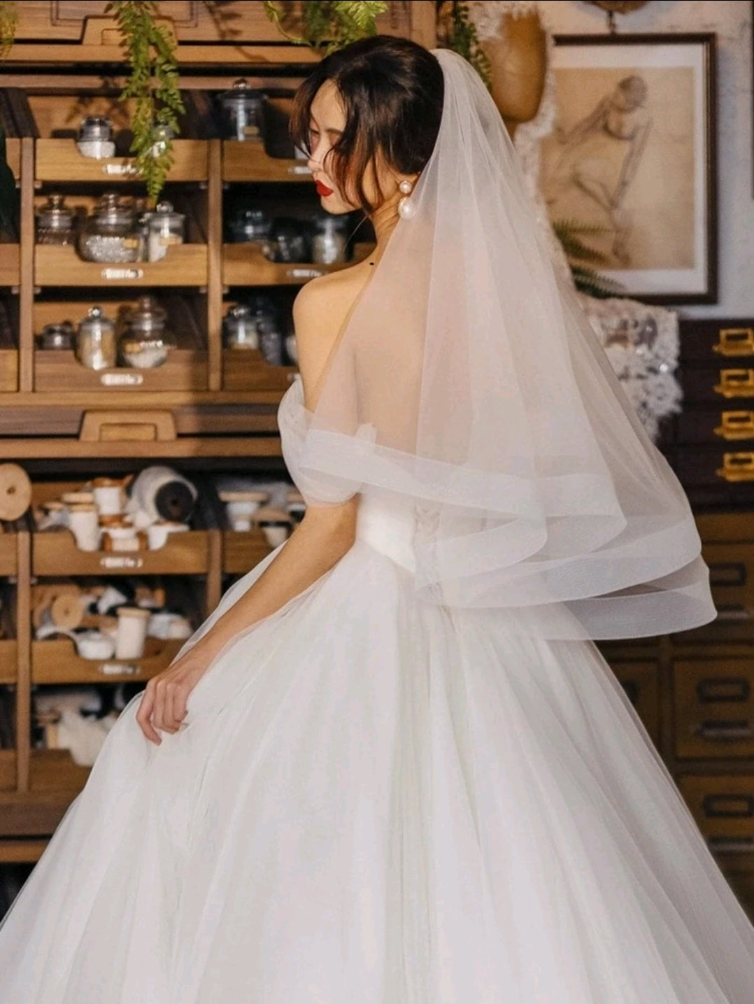 Double Band Elastic Mesh Hemmed Short Bridal Veil