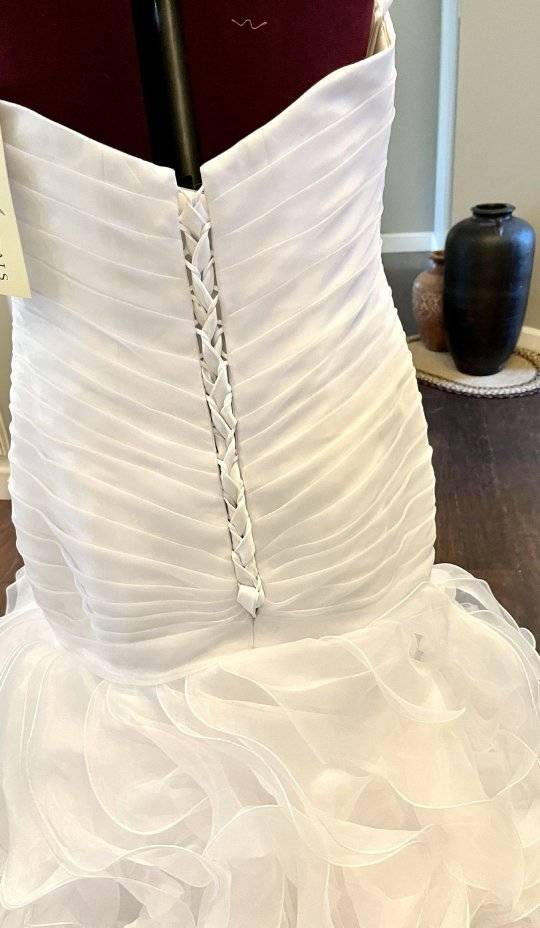 Allure Bridals Ruched Bodice Wedding Dress